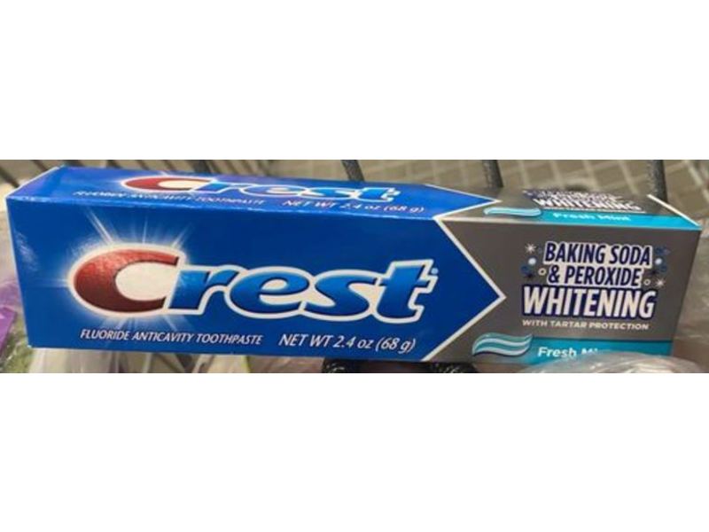 Crest Fluoride Anticavity Toothpaste, Baking Soda & Peroxide Fresh Mint, 2.4 oz/68 g