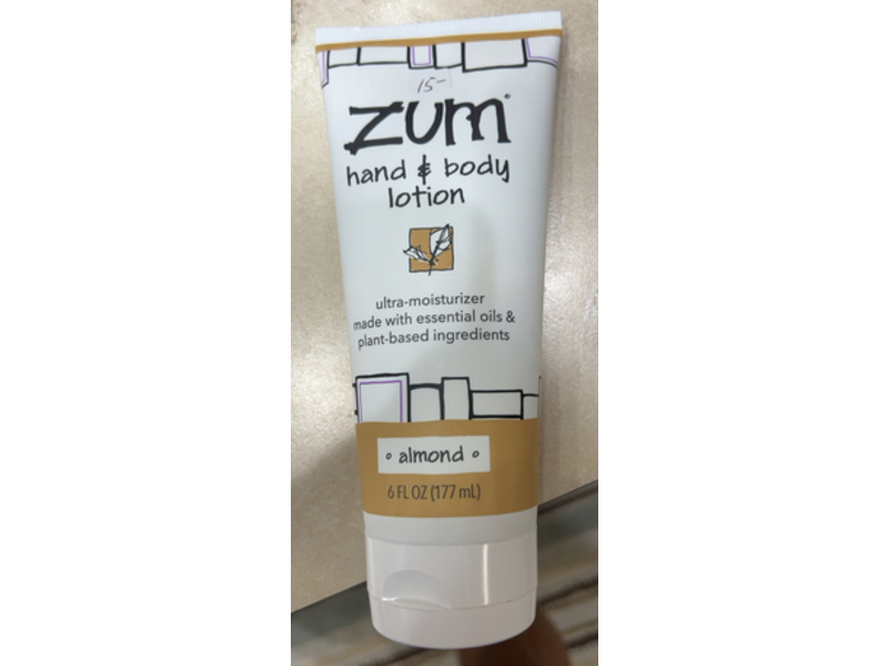 Zum Hand & Body Lotion, Almond, 6 fl oz/177 mL