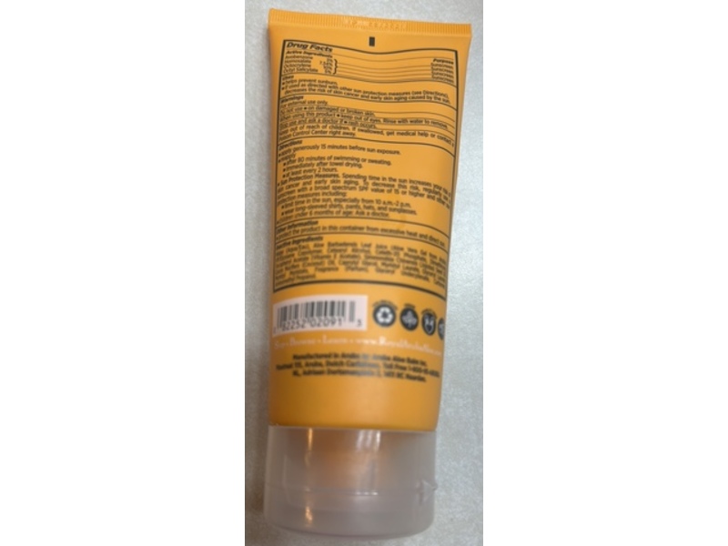 Aruba Aloe Hydrating Aloe Rich Sunscreen, SPF 30, 6 fl oz/177 mL