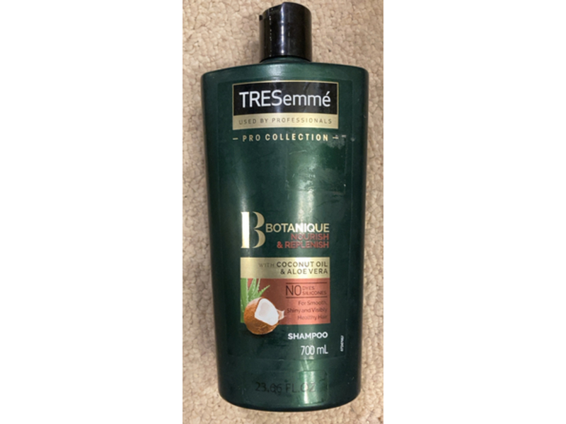 TRESemme Botanique Nourish & Replenish Shampoo, Cconut Oil & Aloe Vera, 700 mL