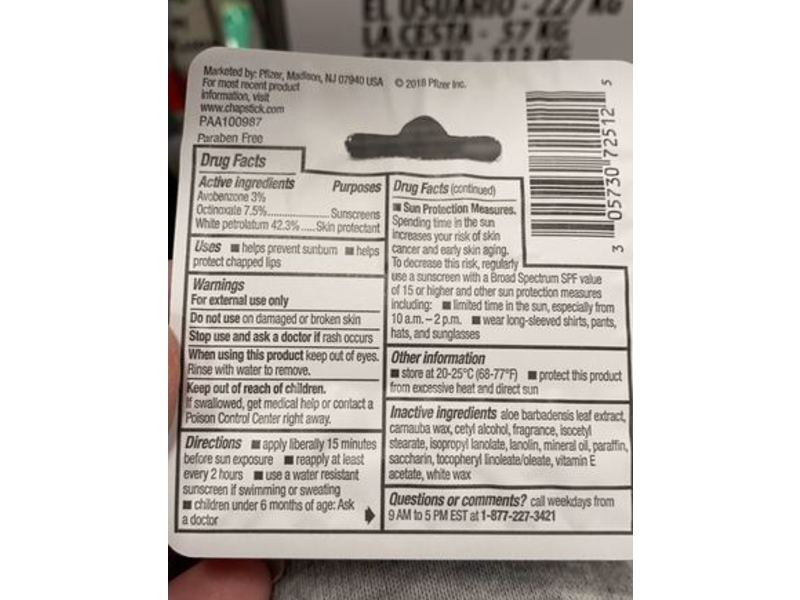 Chapstick 2 In 1 Moisturizer Lip Care, SPF 15, 0.15 oz/4 g