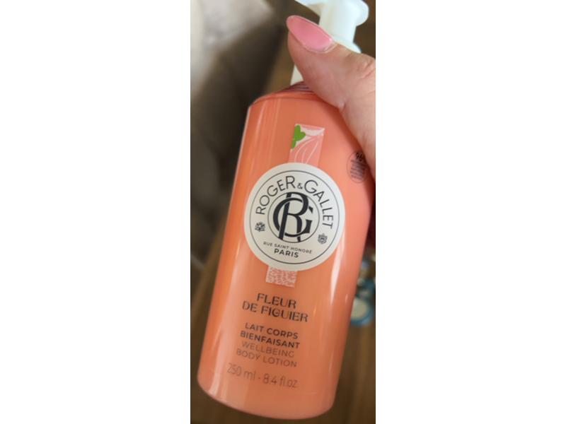 Roger & Gallet Wellbeing Body lotion, Fig Blossom, 8.4 fl oz/250 mL
