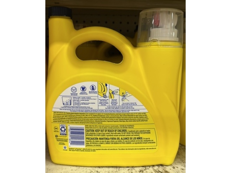 Tide Simply OXI Boost + Ultra Stain Release Laundry Detergent, Refreshing Breeze, 74 Loads, 105 fl oz/3.1 L