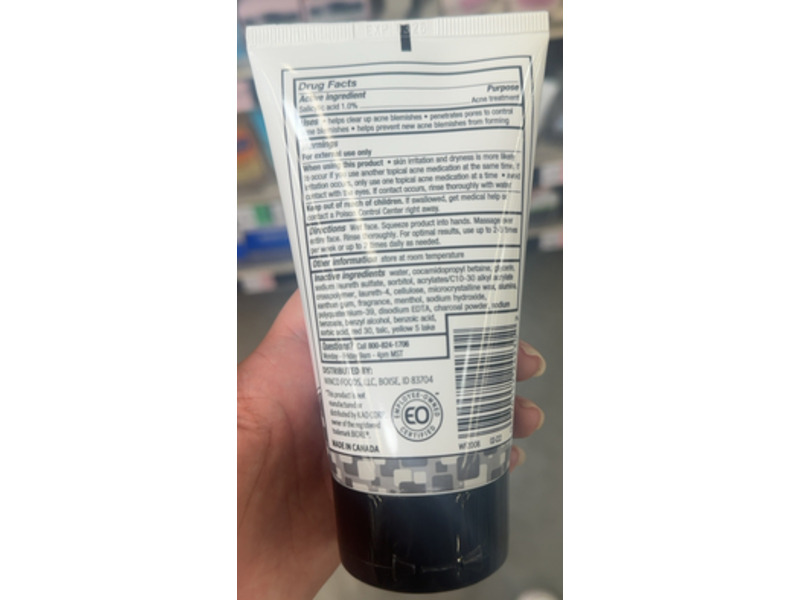 Winco Charcoal Acne Scrub, 4.5 fl oz/133 mL