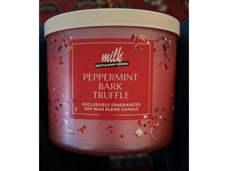 Bath & Body Works Milk Soy Wax Blend Candle, Peppermint Bark Truffle, 14.5 oz/411 g