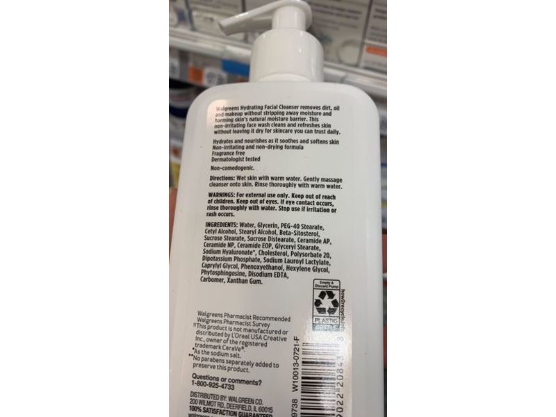 Walgreens Hydrating Facial Cleanser, 8 fl oz/237 mL