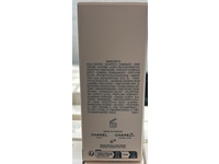 Chanel Healthy Glow Foundation, BD21 Les Beiges, 1 fl oz/30 mL - Image 4