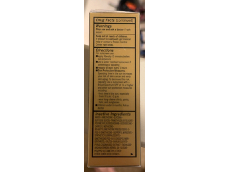 Cle De Peau Radiant Fluid Foundation Natural, I10 Very Light Ivory, SPF 25, 1.1 fl oz/35 mL