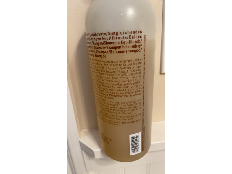 Aveda Scalp Benefits Balancing Shampoo, 33.8 oz/1 L