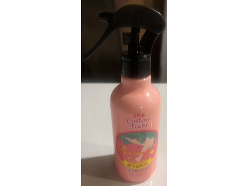 On The Body Cotton Foot Foot Peeling Spray, 8.1 fl oz/240 mL
