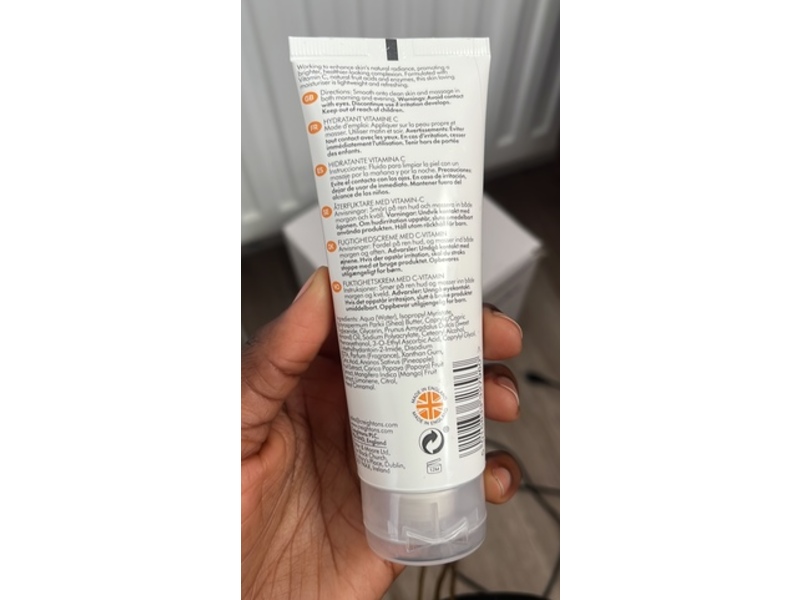 Creightons Skin Radiance Moisturiser, Vitamin C Superfruits, 2.5 fl oz/75 mL