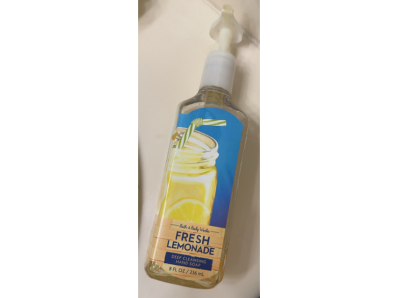 Bath & Body Works Deep Cleansing Hand Soap, Fresh Lemonade, 8 fl oz/236 mL