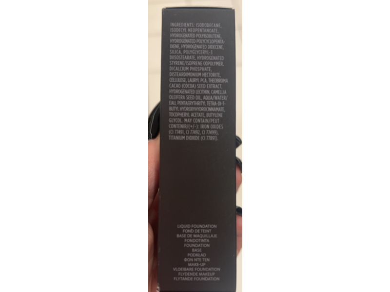 Laura Mercier Real Flawless Weightless Perfecting Foundation, 3N1 Buff, 1 fl oz/30 mL
