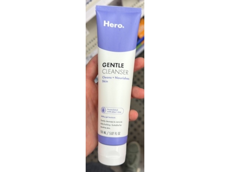 Hero Cosmetics Gentle Cleanser, Aloe + Cica, 5.07 fl oz/150 mL