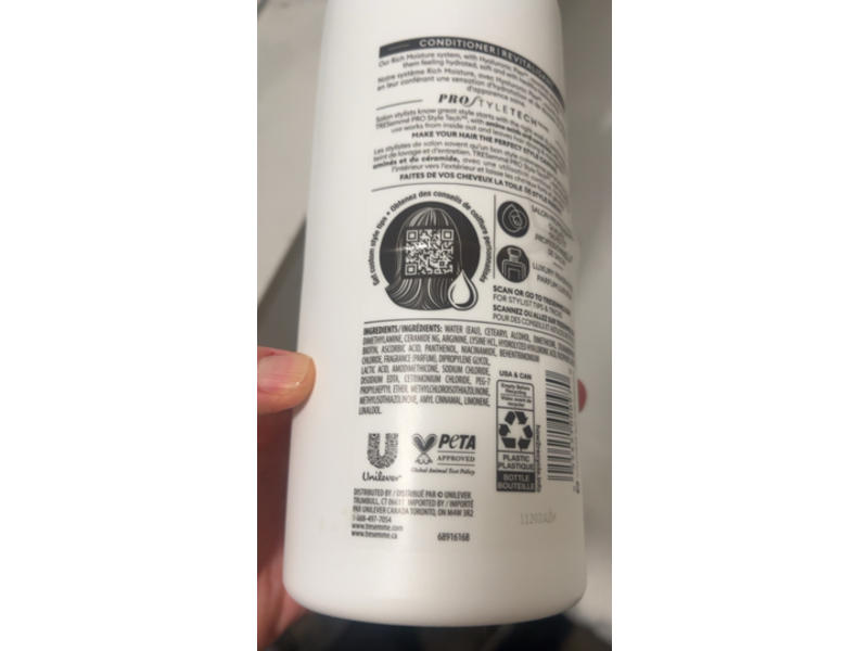 Tresemme Conditioner, Rich Moisture + Hyaluronic Acid, 28 fl oz/828 mL