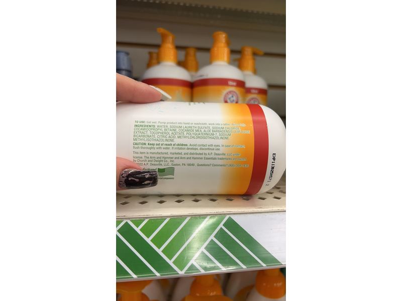 Arm & Hammer Sensitive Skin Body Wash, Unscented, 12 fl oz/355 mL