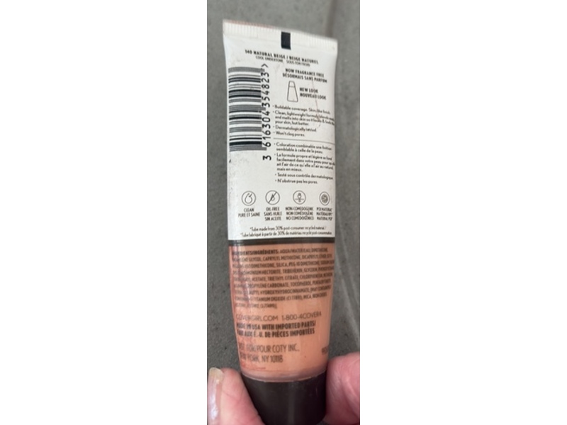 Covergirl Clean Invisible Foundation, 140 Natural Beige, 1 fl oz/30 mL