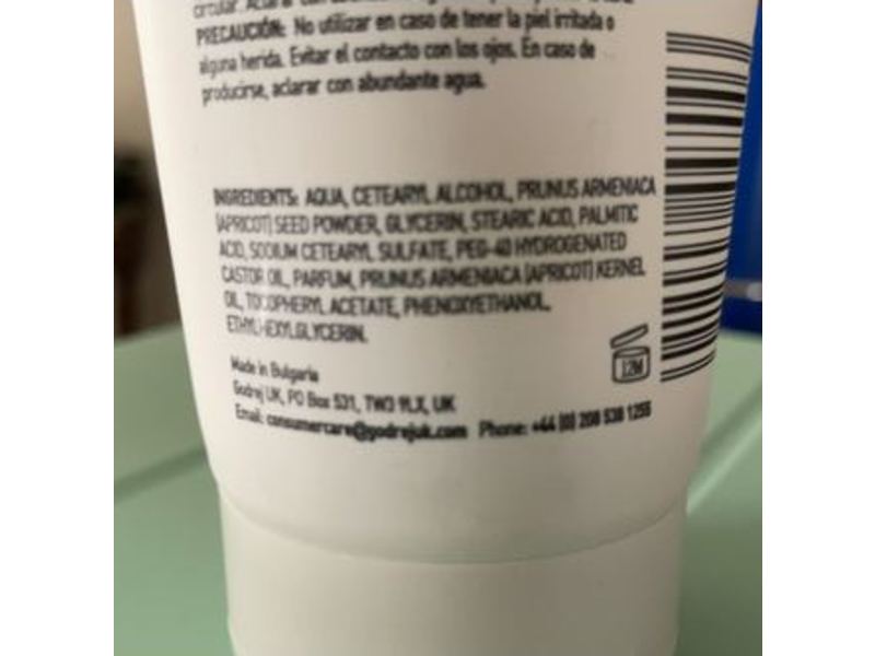 Aapri Exfoliating Facial Scrub, Apricot, 5.0 fl oz/150 mL