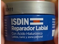 ISDIN Lip Repair Balm, 10 mL - Image 3