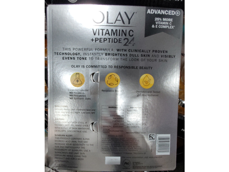 Olay Vitamin C + Peptide 24 Hydrating Moisturizer Set