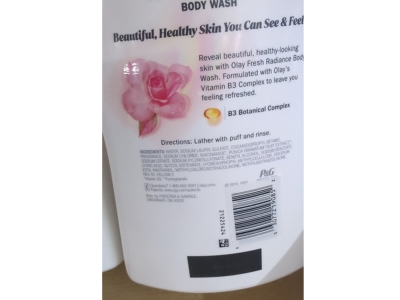 Olay Fresh Radiance Body Wash, Rose Water & Sweet Nectar, 35 fl oz/1.03 L