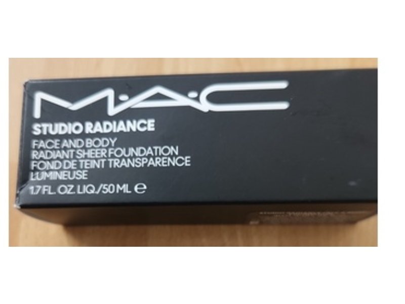 M.A.C Studio Radiance Face & Body Radiant Sheer Foundation, C1, 1.7 fl oz/50 mL