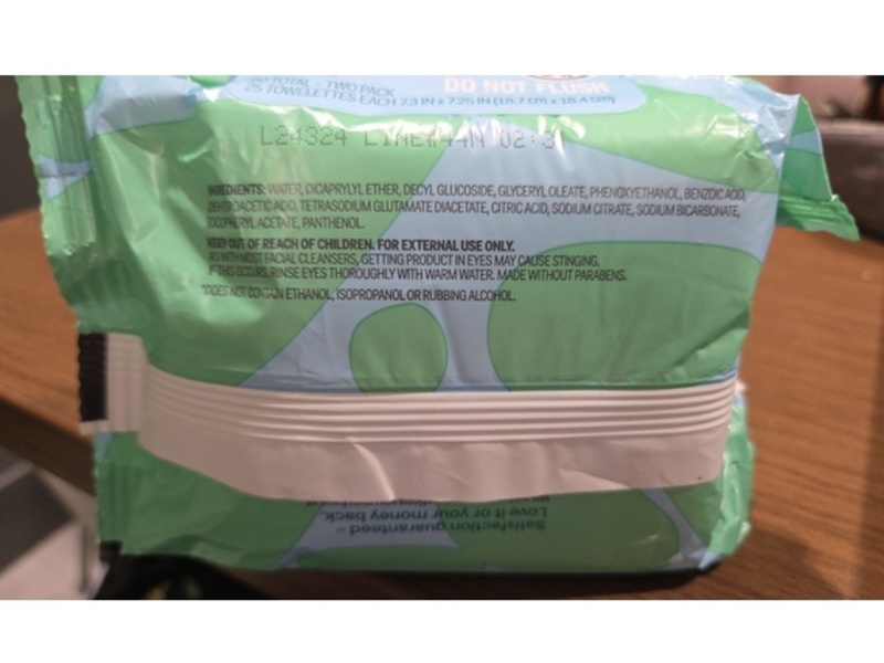 Up&up Sensitive Ultra Soft Makeup Remover Cleansing Towelettes, Count 25, Pack Of 2