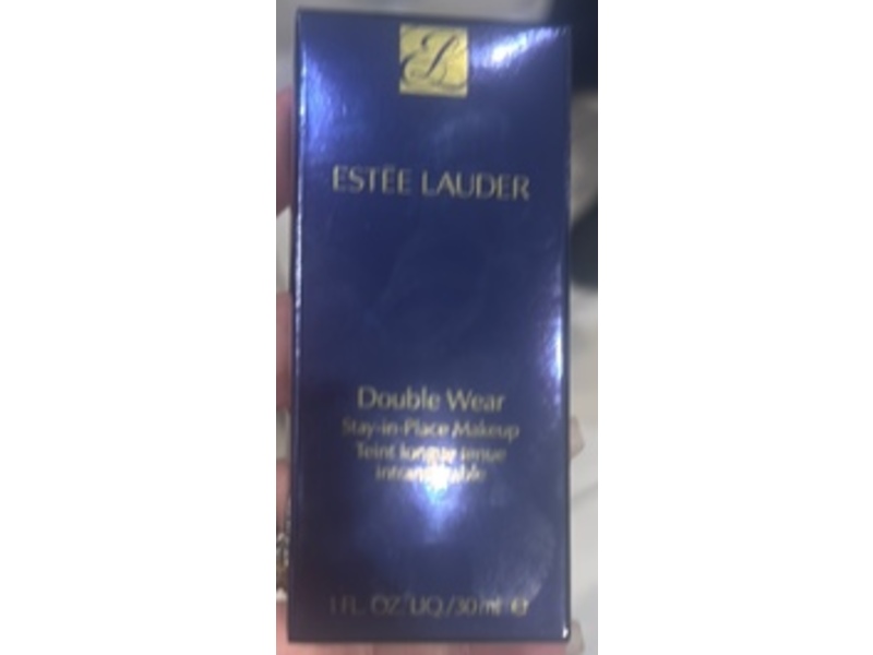 Estée Lauder Double Wear Stay-in-Place Foundation Makeup, 1C0 Shell, 1 fl oz/30 mL