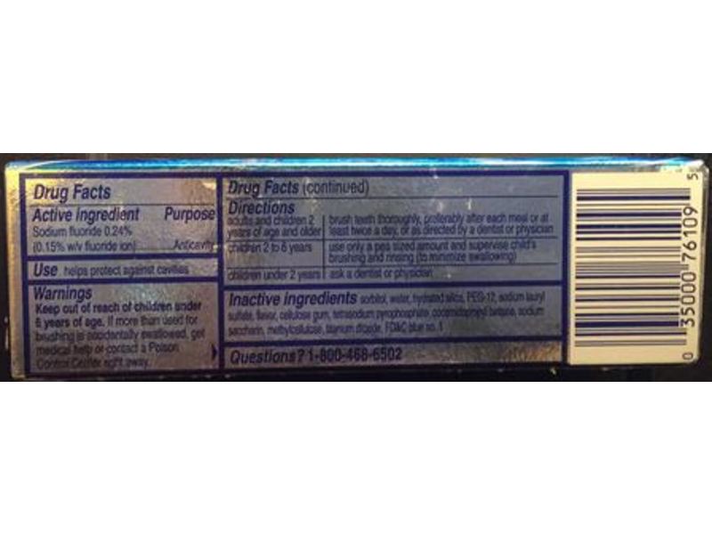 Colgate Fluoride Anticavity Toothpaste, Maxfresh Whitening, Breath Strips, Cool Mint, 1 oz/28.3 g, Pack Of 24