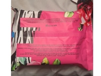 Betsey Johnson Cleansing Facial Wipes, Rosehip, 30 Count - thumbnail 2
