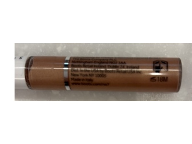 No7 Stay Perfect Smoothing Eyeshadow, Rose Gold, 4 mL