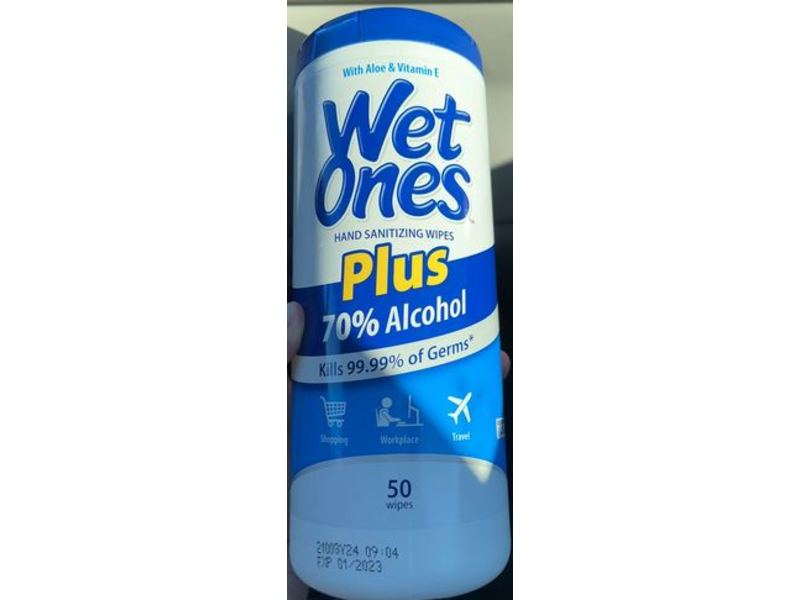 Wet Ones Hand Sanitizing Wipes, 70% Alcohol, Aloe & Vitamin E, 50 Counts