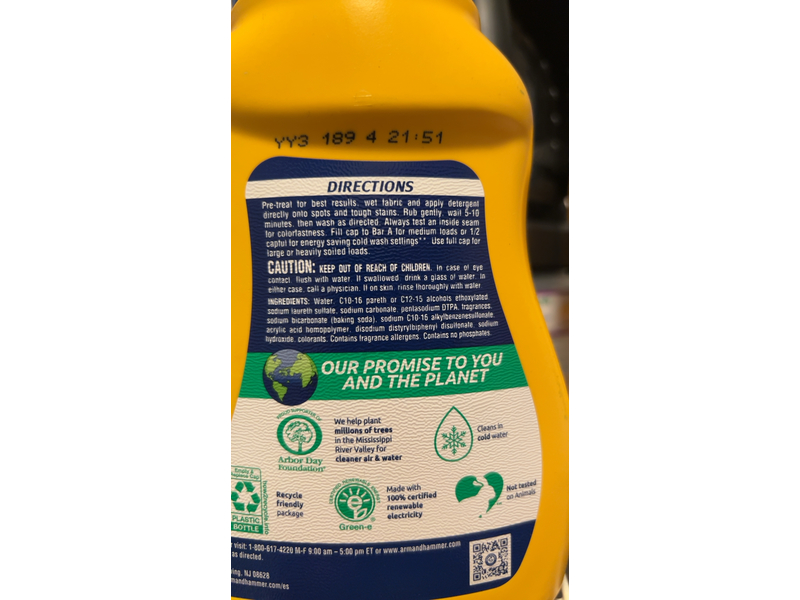 Arm & Hammer Powerfully Clean 2 in 1 Liquid Laundry Detergent, Clean Burst, 28 Loads, 28 fl oz/828 mL