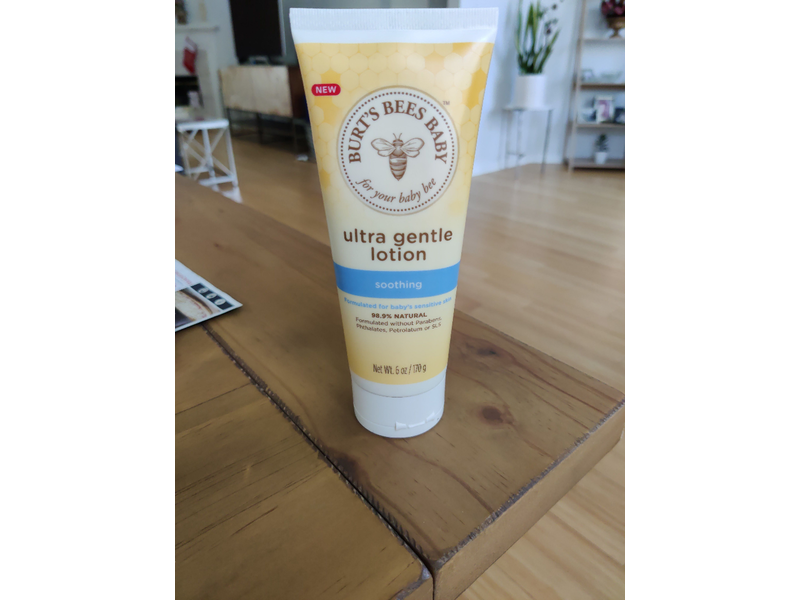 Delicate Skin Baby Bee Lotion Burt s Bees Baby Ultra Gentle Lotion, Oz Ingredients And Reviews