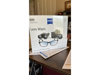 Zeiss Pre-Moistened Lens Cleaning Wipes, 600 Count - Image 7