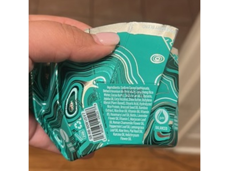 Viori Volumizing & Strengthening Sold Shampoo, Rosemary & Biotin, 3.17 oz/90 g