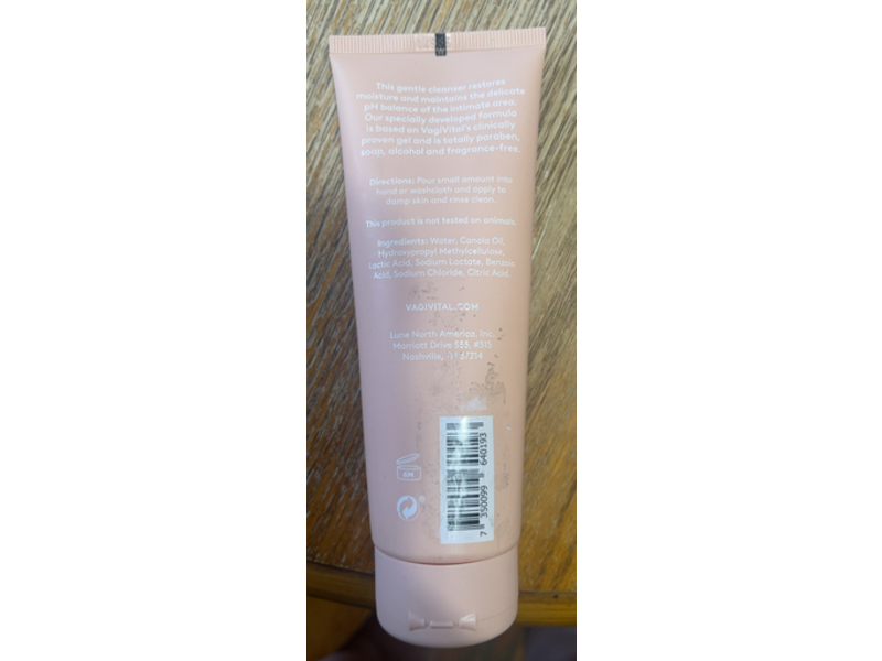 Vagi Vital Moisturizing V Cleanser, 4.2 fl oz/125 mL