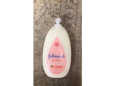 johnson apple lotion