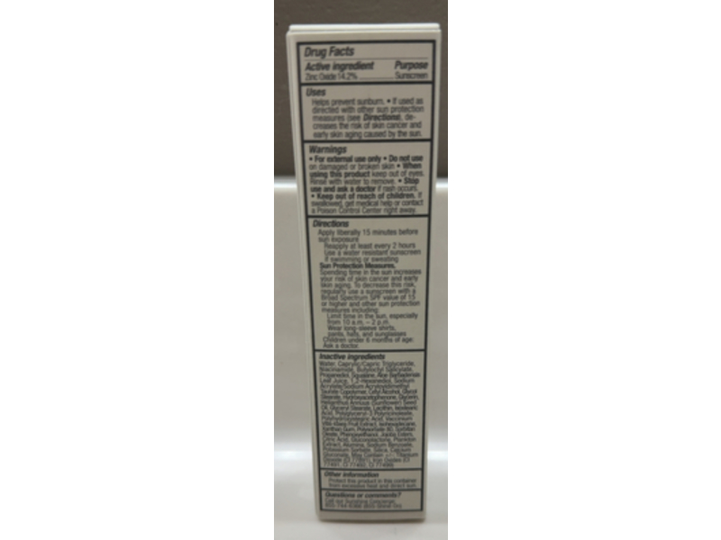 Lightsaver Tinted Activated Mineral Sunscreen, SPF 33, 1.7 fl oz/50 mL