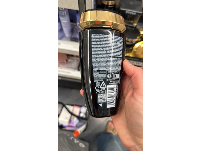 Kerastase Paris Chronologiste Hair & Scalp Essential Revitalizing Shampoo, Abyssine + Hyaluronic Acid, 8.5 fl oz/250 mL