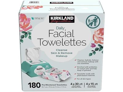 Kirkland Signature Daily Facial Pre-Moistened Towelettes, 180 Count