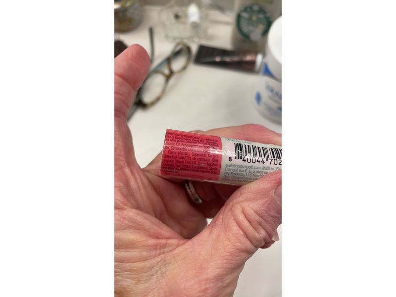 EOS Super Soft Shea Lip Balm Coconut Milk