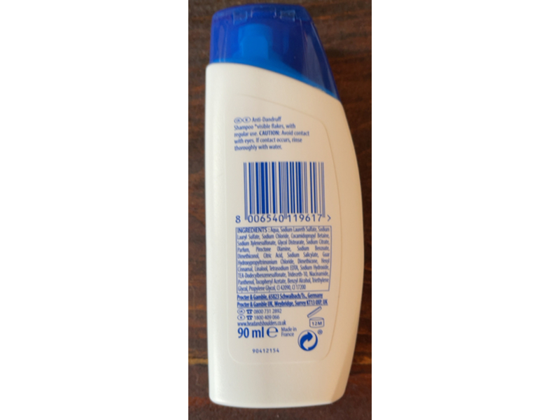 Head & Shoulders Anti-Dandruff Shampoo, Classic Clean, 90 mL