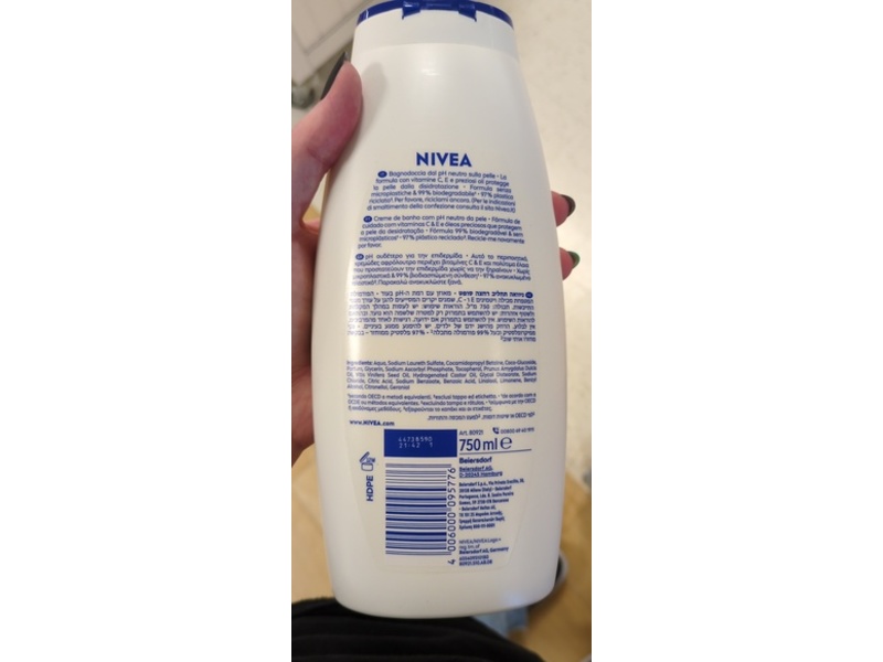 Nivea Creme Soft Moisturizing Body Wash, 25.3 fl oz/750 mL