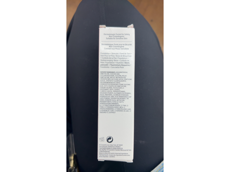 It Cosmetics Your Skin But Better Foundation + Skincare, Tan Warm 41, 1 fl oz/30 mL