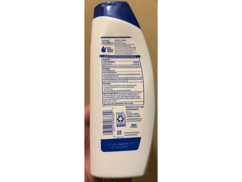 Head & Shoulders Men Swagger Dandruff Shampoo, Old Spice, 12.5 fl oz/370 mL