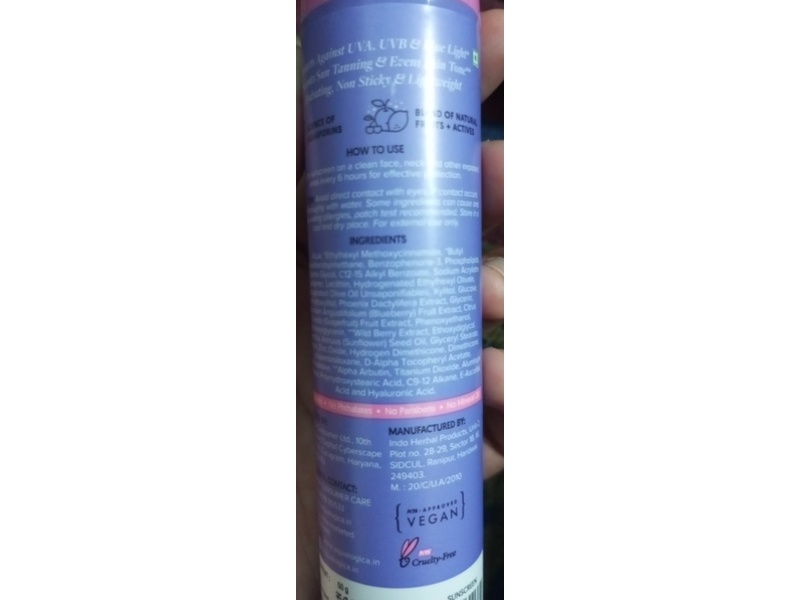 Aqualogica llluminate+ Dewy Sunscreen, SPF 50+ PA++++, Wild Berries & Alpha Arbutin, 50 g