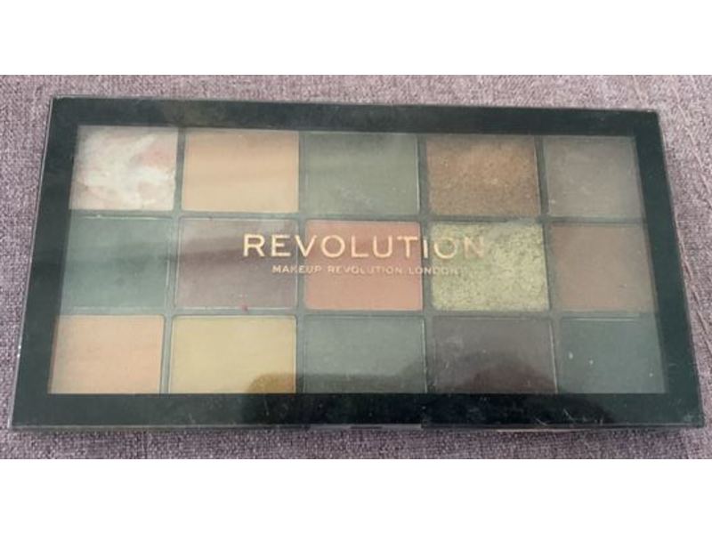 Makeup Revolution Reloaded Eyeshadow Palette, Iconic Division, 0.04 oz/1.1 g