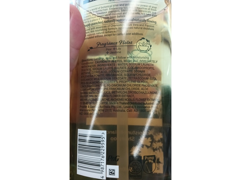 Herbal Essences Moisture-Balancing Shampoo, 600 mL