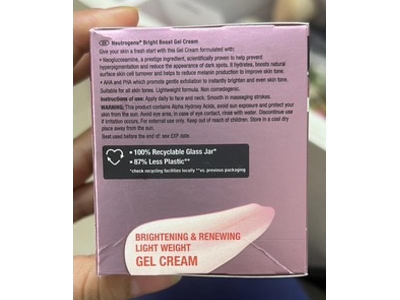 Neutrogena Bright Boost Gel Cream,50 mL